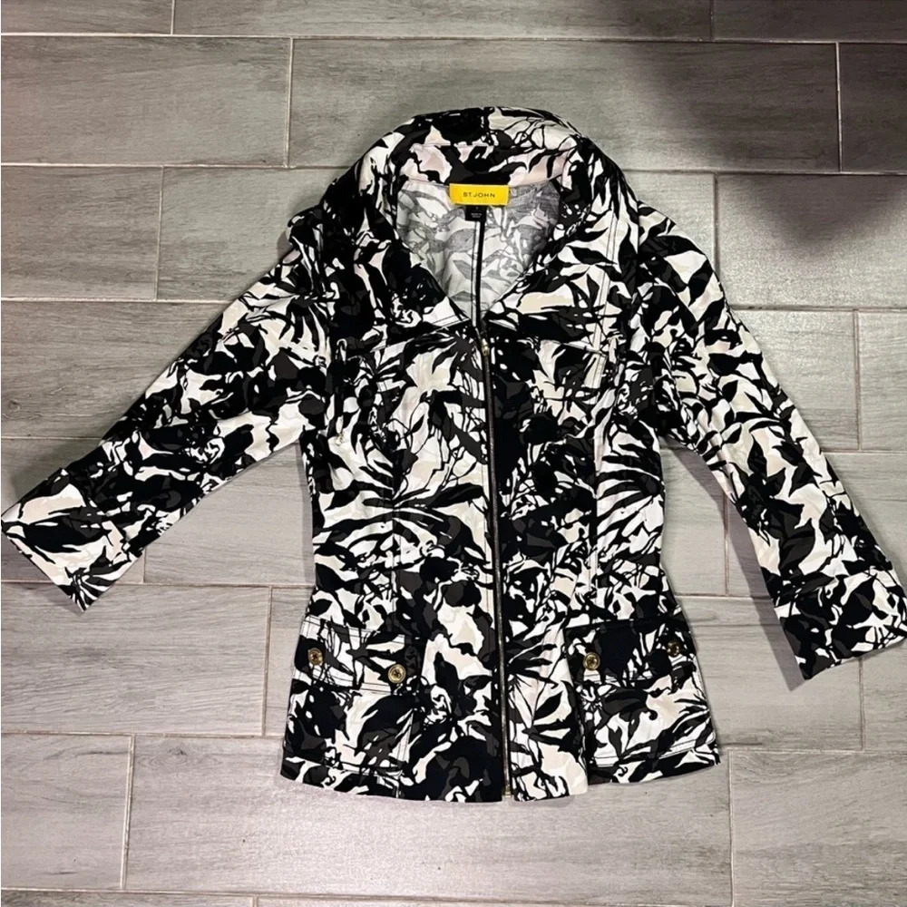St. John Black and Cream Zip up Floral Cotton Blazer Jacket, Women’s Size 2 - Picture 2 of 8